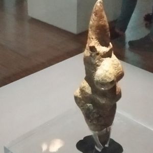 Venus of Savignano, Italian serpentine statuette